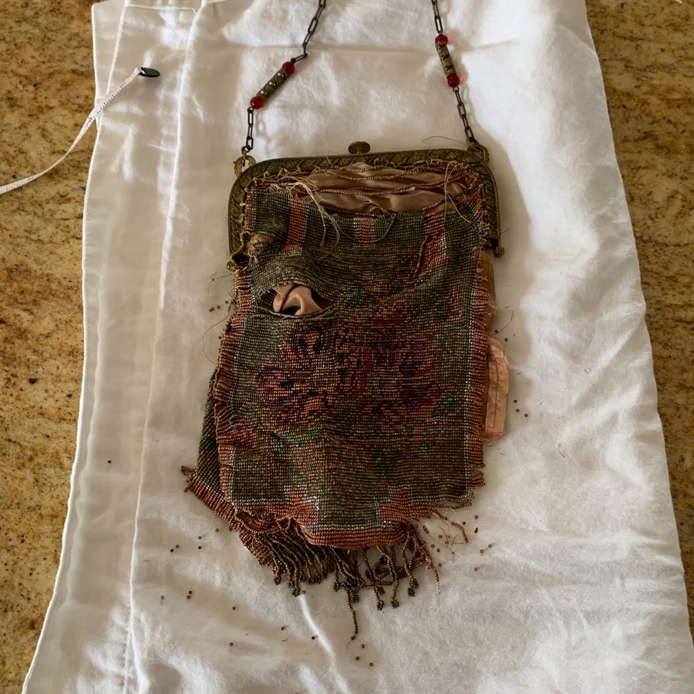 1920’s Vintage beaded bag.